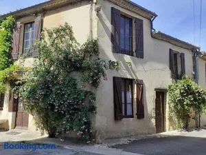 Image of Maison atypique dans cité médiévale