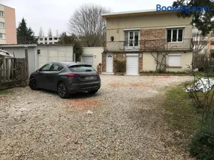 Image of Studio fond de jardin