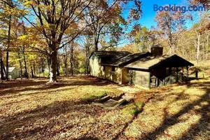 Image of Veda Vista - Newly renovated - Rustic Modern Home