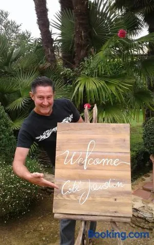 Image of Cote jardin