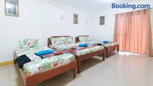Image of Golden Success Hotel I by RedDoorz