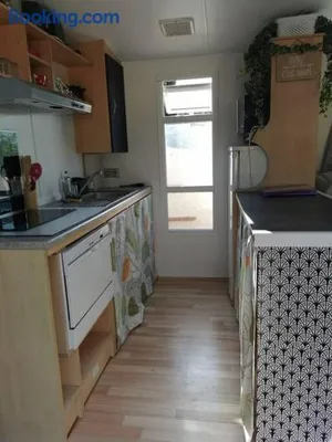 Image of Dépendance cosy entre jardin et jacuzzi privés et piscine partagée