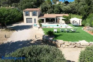 Image of very beautiful villa with private pool in the luberon enjoying a magnificent view of the durance valley, located in puget – 10 people.