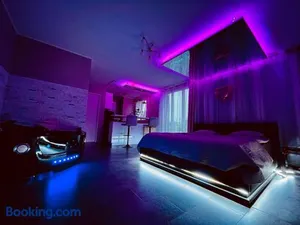 Image of Love Room O'Dream, Jacuzzi et Lit King Size