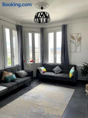 Image of Le triomphe logement central, 8 pax 3 chambres