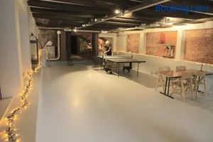Image of Top-notch apartment along canal in historic centre