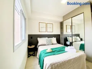 Image of Apartamento Wi-fi, Split, Estacionamento e Piscina