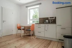 Image of Kinderklinik, 600m zum Bahnhof 2B