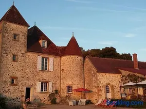 Image of Charmante maison du XVe avec piscine, jardin et terrasse en lisière de la forêt de Tronçais - FR-1-489-217