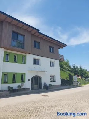 Image of Laudach INN