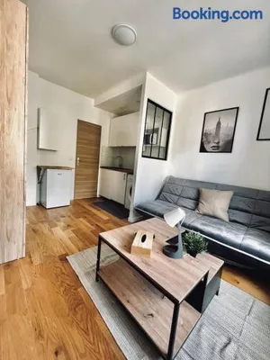 Image of Très beau studio 1