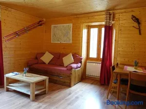 Image of Appart spacieux dans chalet traditionnel avec balcon pour 5 pers. à Arêches-Beaufort - FR-1-342-146