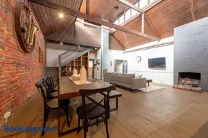 Image of Historical Building dating back to 1900