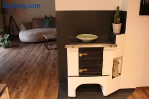 Image of Apart Christine