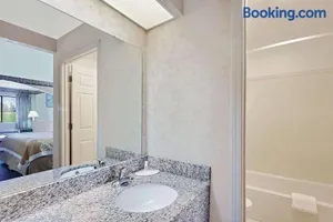 Image of Your Place Inn