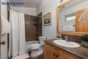 Image of Bear Hollow Beauty - 4 Br Townhouse