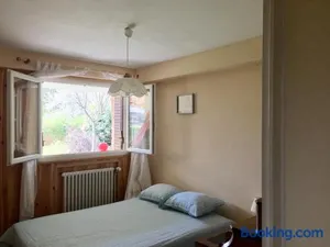 Image of Chambre avec vue sur jardin