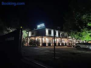 Image of Hôtel Logis Restaurant La Fontaine