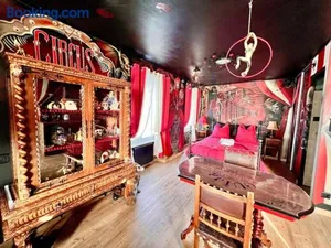 Image of Le Cirque Ensorcelé - Le Studio Maudit & Cosy