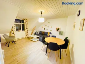 Image of aday - Cozy central 1 bedroom apartment
