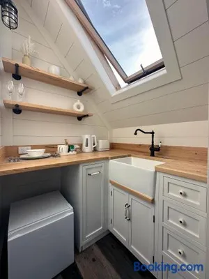 Image of A Majestic Victorian Private Rear Access Quarters