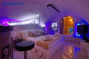 Image of Les Secrets d'Alcôve, nuits Romantiques avec SPA