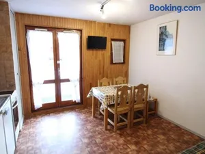 Image of Appartement pour 4 personnes à Val Cenis Lanslevillard, proche remontées mécaniques et commerces - FR-1-508-231
