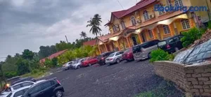 Image of RAZ HOTEL PANTAI PERANGINAN KELULUT