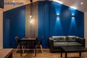 Image of BLUE NIGHT - Jacuzzi - Bord de Seine