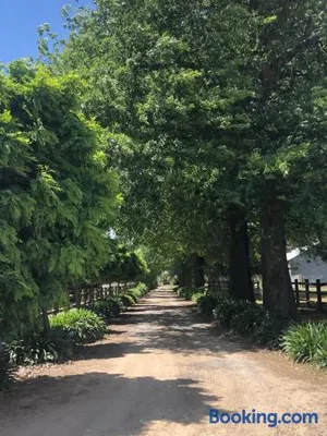 Image of Oak Lane Guest House & Farm Stay