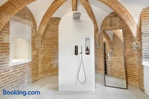 Image of La Tour du Capitole, cocoon insolite dans Toulouse