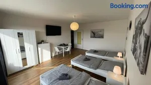 Image of Große Wohnung mit 7 Betten, große Küche, Balkon
