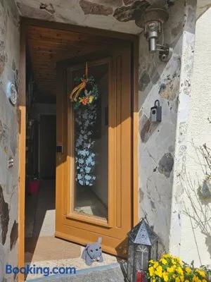 Image of GästeZimmer im Altbau Dachgeschoss mit kleinem Bad WLAN, TV und Parkplatz