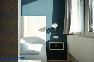 Image of Exclusive 1-bedroom apartment