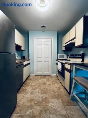Image of Cozy Home Walking Distance from Beach with Private Patio