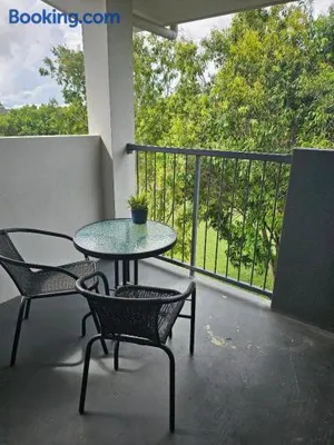 Image of Homely Unit Next to North Lakes