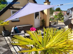 Image of "Le Rooftop de la fontaine" dans cadre verdoyant
