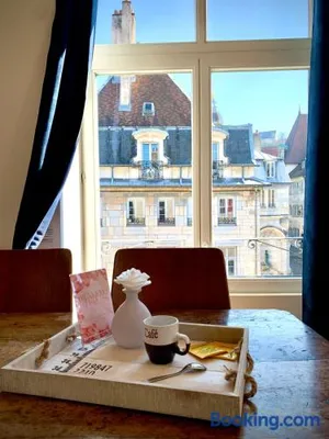 Image of Les Fabuleux appartements du Coeur de ville - Place Victor Hugo
