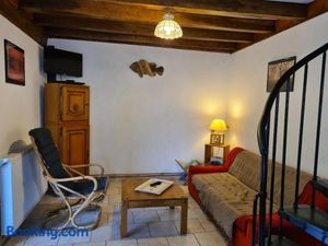 Image of Gîte calme avec jardin privé près forêt & Loire - FR-1-590-533