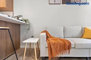 Image of DT, UMN, Lux 2BD Gym, Rooftop, Free Street Parking