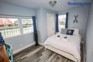 Image of Blue Nile - Peaceful and Pet and Family Friendly