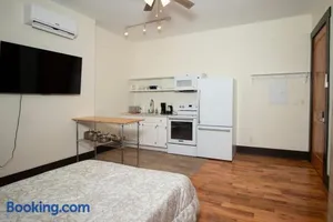 Image of Quiet, gated oasis near downtown Lexington