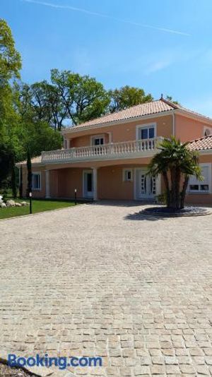 Image of VILLA DES CHENES