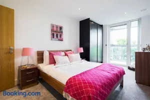 Image of Wild Roses Serviced Apartments - Greenwich