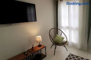 Image of Apto Lindo com Ar condicionado ao lado da UEM