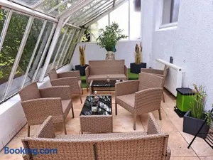 Image of Schloss Hilbringen Gesindewohnungen