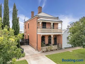 Image of Historical home is a cosy stay located in central Bathurst