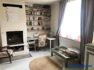 Image of Un petit studio dans un cadre naturel