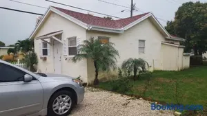 Image of Casa Historica, a cozy 1940 cottage in Delray Beach, FL