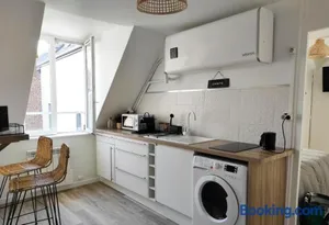 Image of Black Cabane